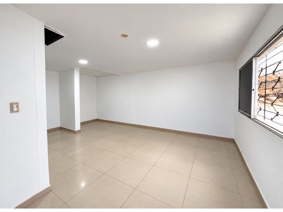 LOCAL COMERCIAL EN SEGUNDO PISO EN ARRIENDO SAN VICENTE, CALI - 5