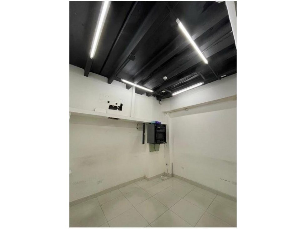 Local Comercial en Vía España 650m2 Obarrio Alto Tráfico $8,500 — foto 4