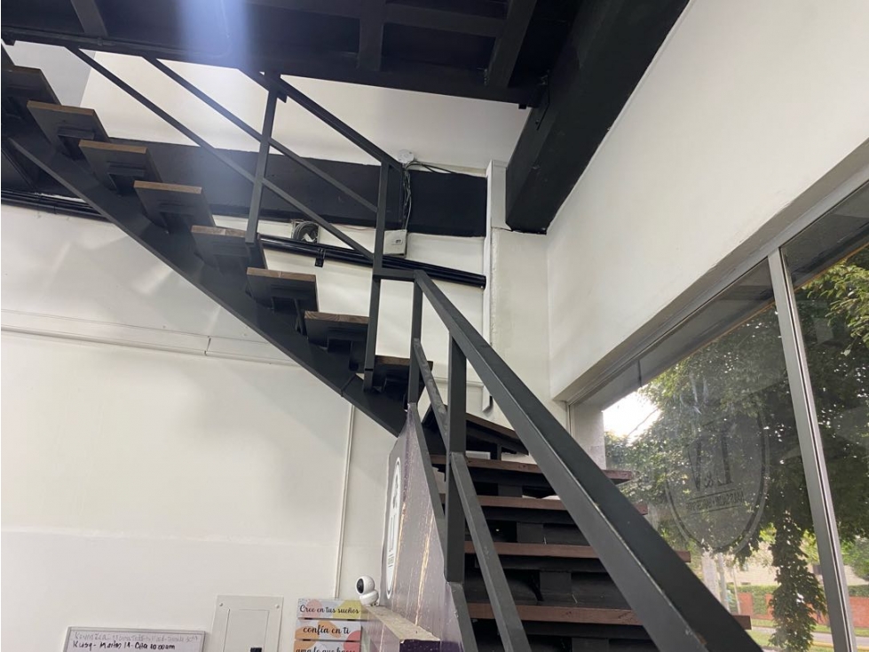 LOCAL COMERCIAL EN VENTA AL SUR CALI C.COMERCIAL ACUARELA — foto 4