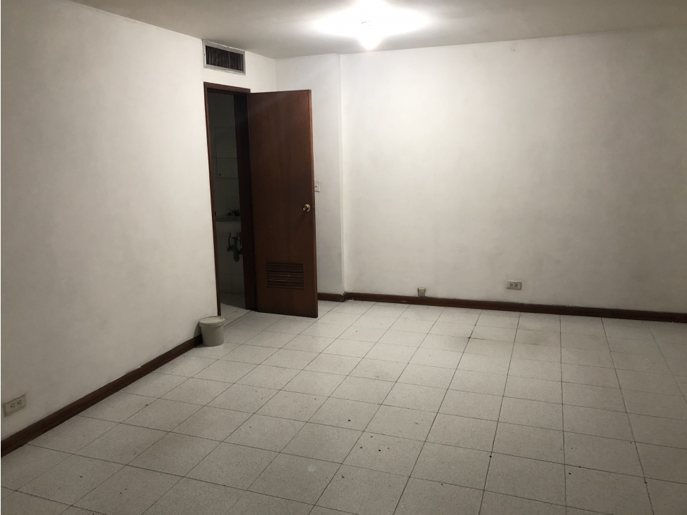Local Comercial en venta - Cali — foto 4