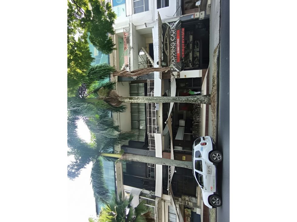 Local Comercial en venta - Medellín