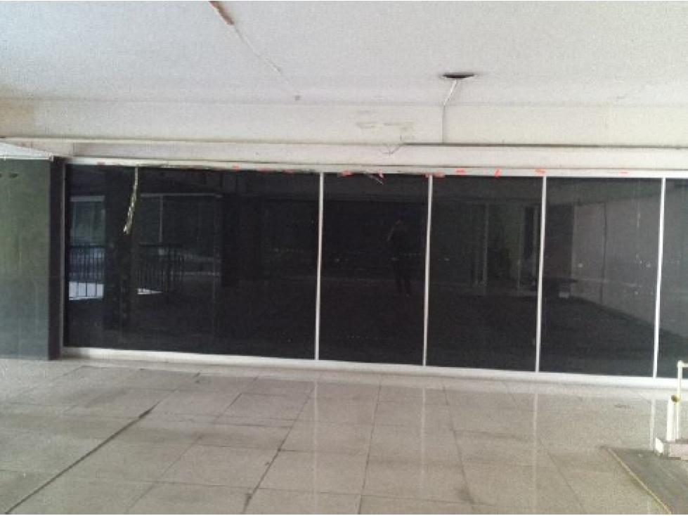 Local Comercial en venta - Medellín — foto 3