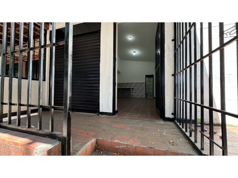 Local comercial en venta / permuta Barrio Las Mercedes Palmira Valle - 2