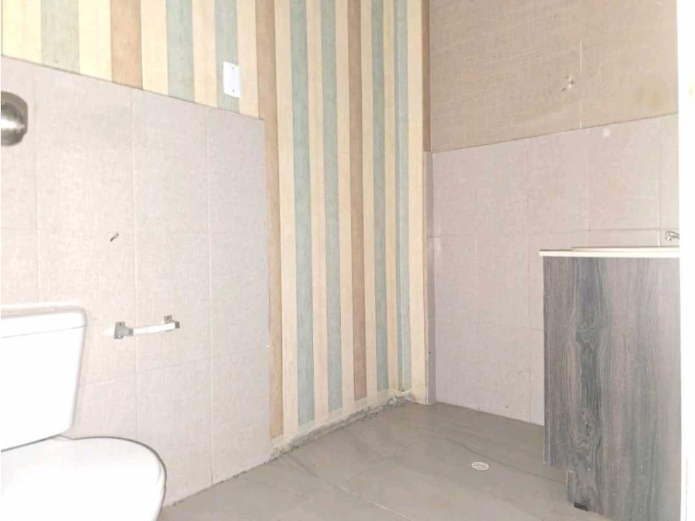 Vendo Local Comercial zona privilegiada Planta Baja Barbasquillo - 4