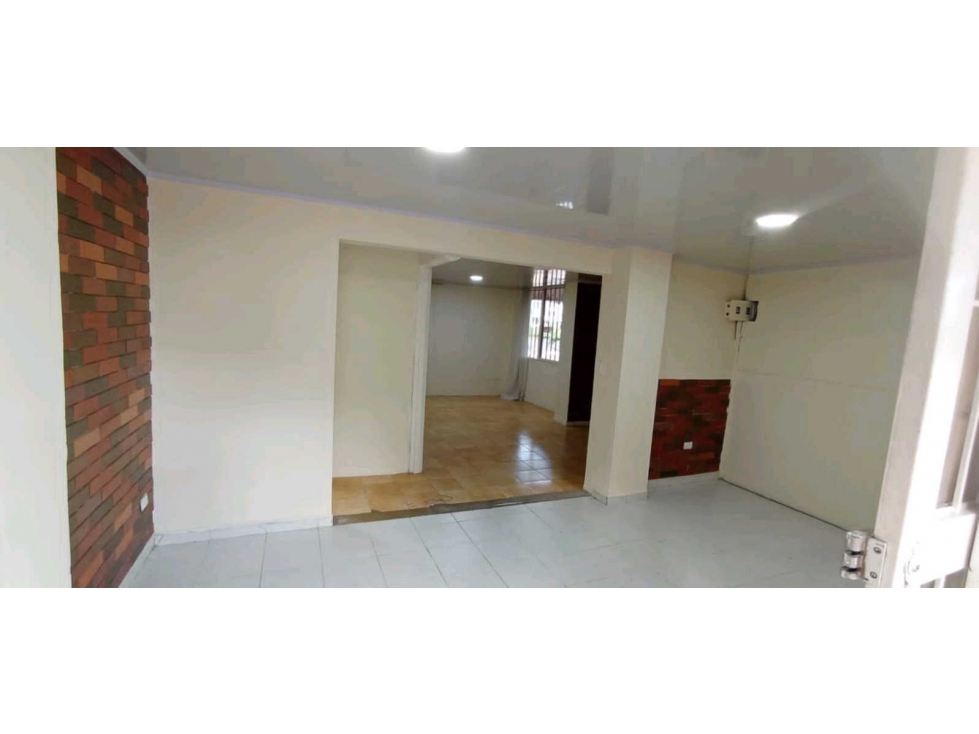 LOCAL COMERCIAL EN VENTA zona CENTRO DE LA CIUDAD — foto 4