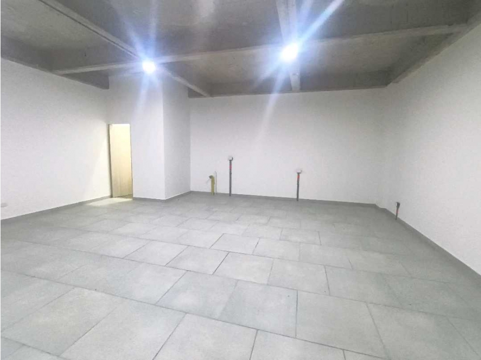 LOCAL COMERCIAL ESQUINERO AV 19, NORTE ARMENIA — foto 6