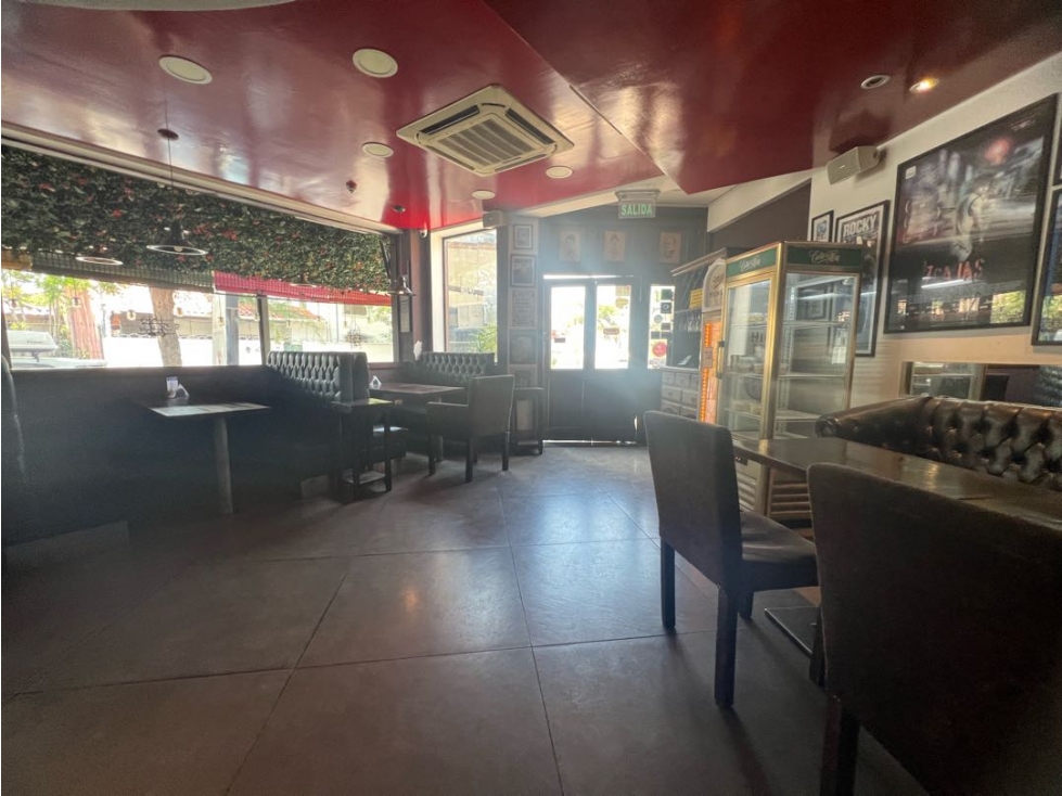 Local comercial gastronómico o para el rubro de belleza 297m2 — foto 4