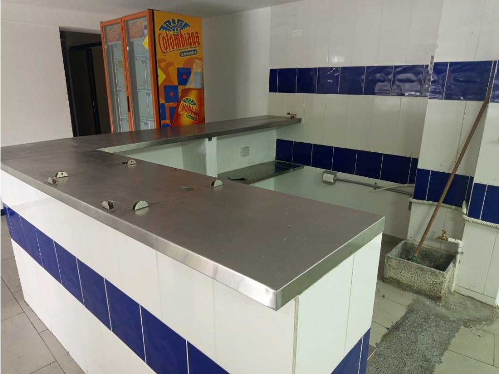 Local comercial la 35 — foto 5