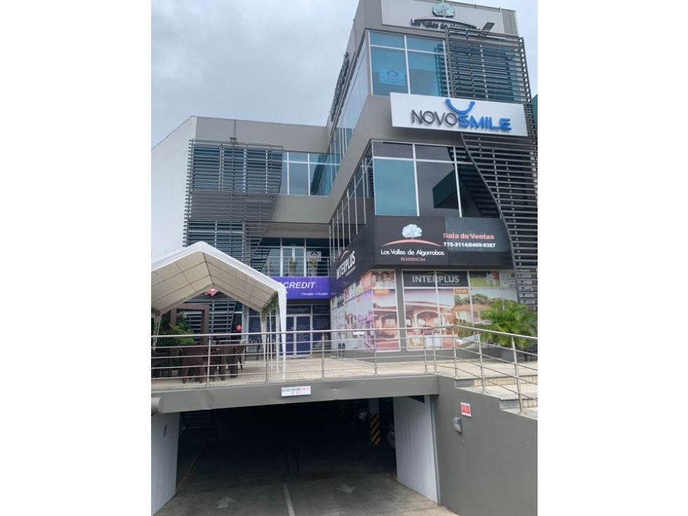 Local comercial / Oficina amplia