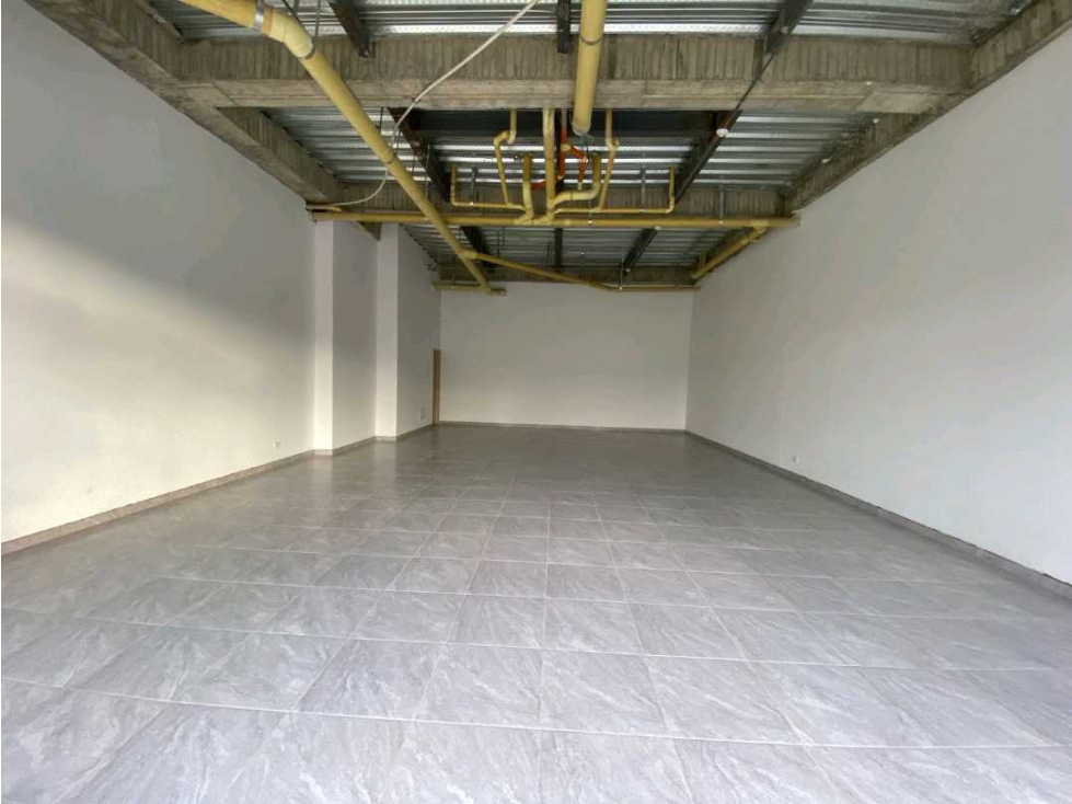 LOCAL COMERCIAL PARA RENTA - 1
