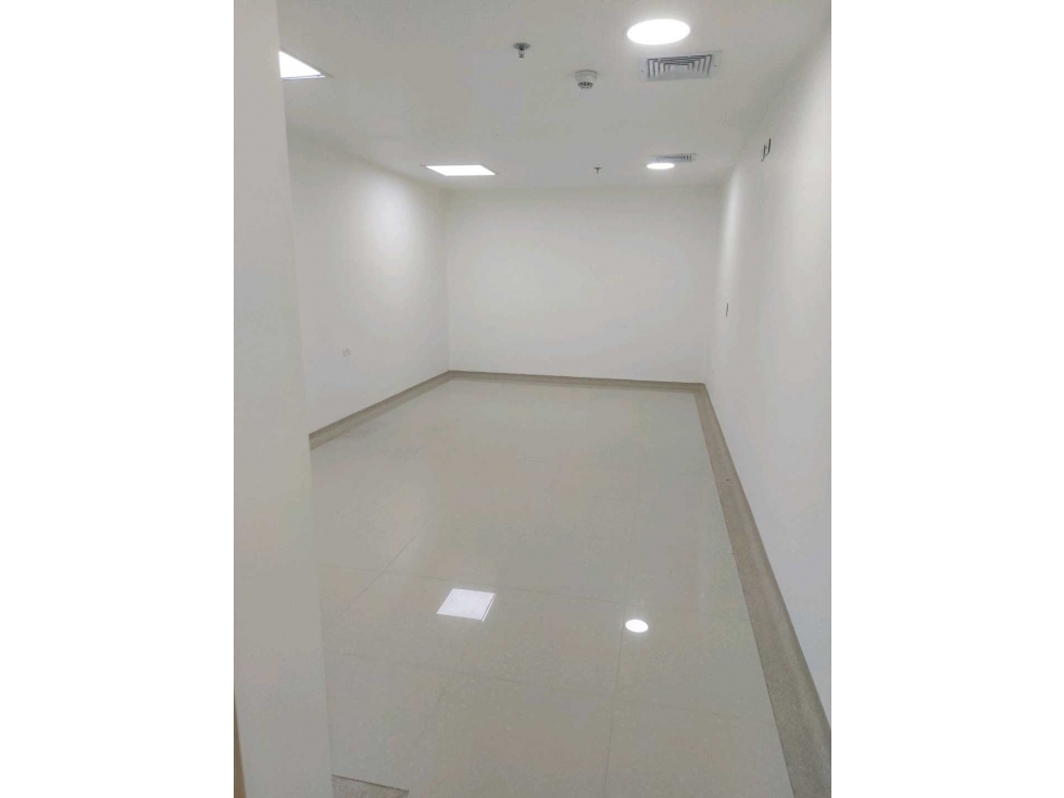 LOCAL COMERCIAL PARA SERVICIOS DE SALUD EN ARRIENDO. CLINICA DEL CAFE — foto 5