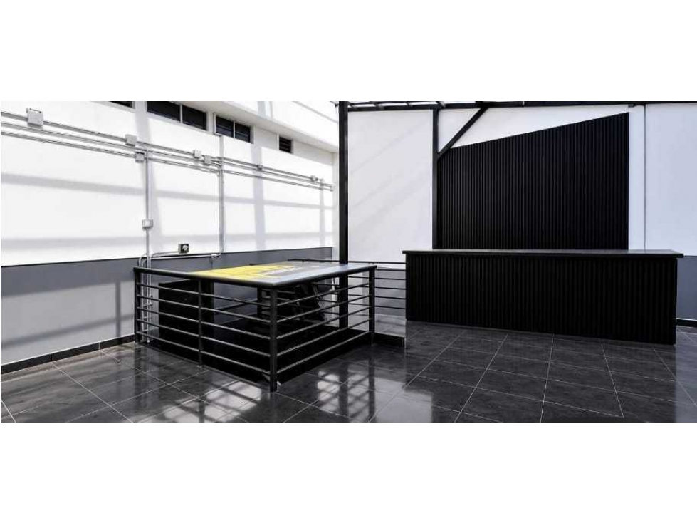 Local comercial Provenza u Oficina 350mts — foto 2
