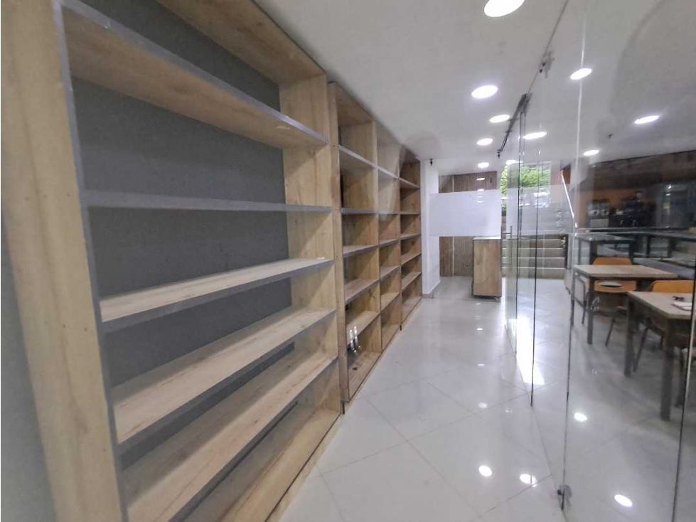 Local comercial Sabaneta Sector Aves Marias Iva incluido — foto 3
