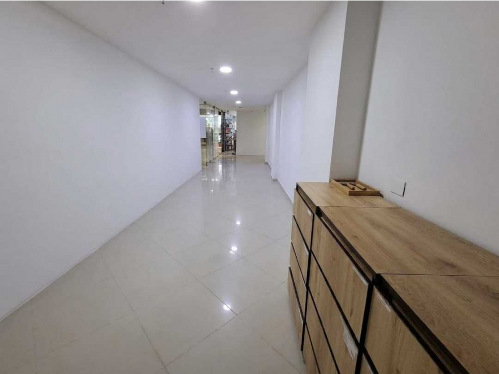 Local comercial Sabaneta sector Aves María Iva incluido — foto 4