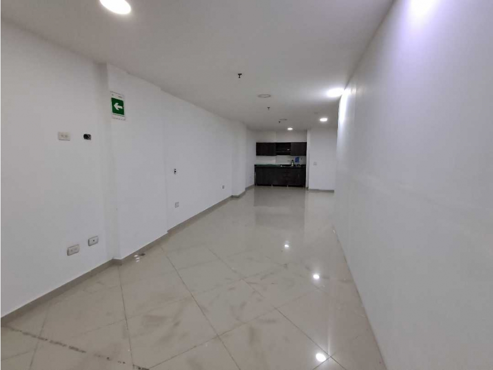 Local comercial Sabaneta sector Aves María Iva incluido — foto 3