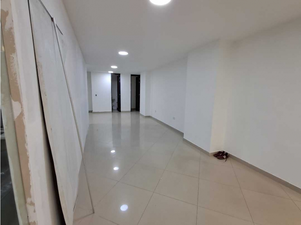 Local comercial Sabaneta sector Aves María IVA INCLUIDO