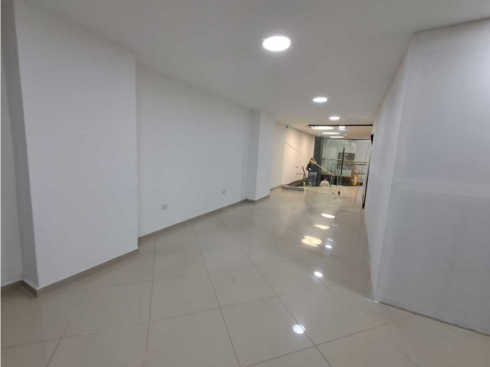 Local comercial Sabaneta sector Aves María IVA INCLUIDO — foto 6