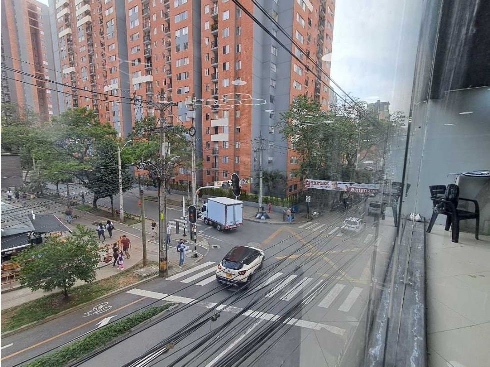 Local comercial Sabaneta sector Aves María IVA INCLUIDO — foto 4