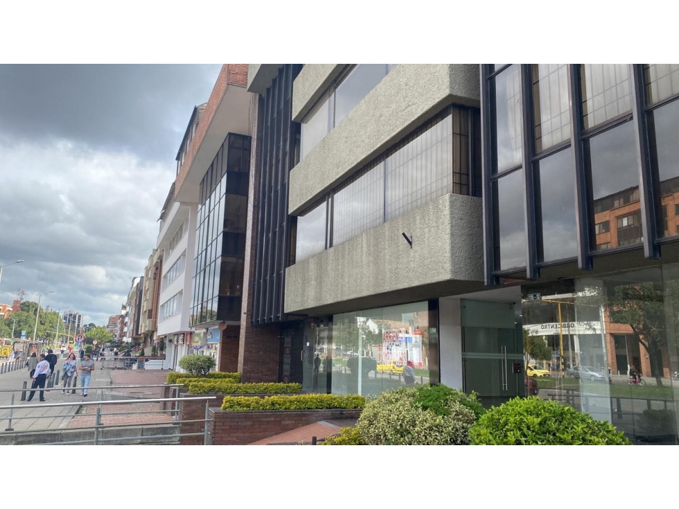 LOCAL COMERCIAL - SANTA BARBARA