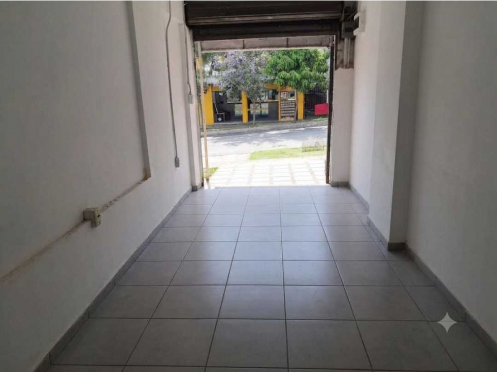 Local comercial sector la América área 40 mts
