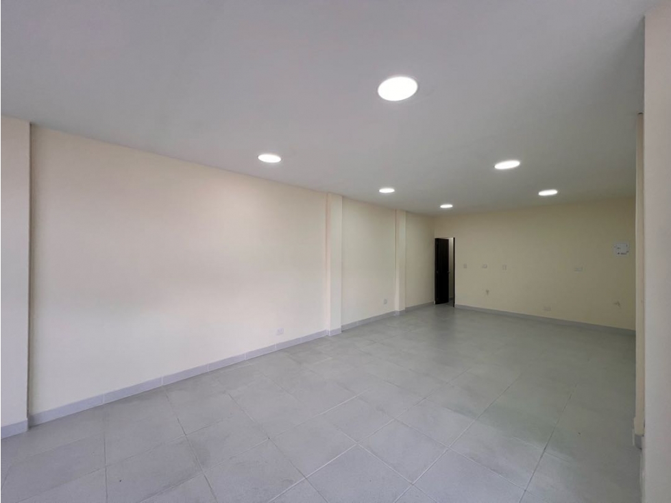 Local Comercial u Oficina Avenida Centro Manizales — foto 4