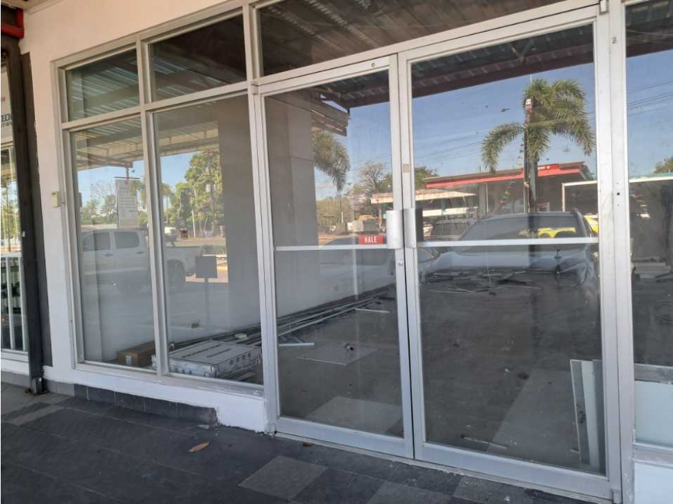 LOCAL COMERCIAL VIA PANAMERICANA - 3