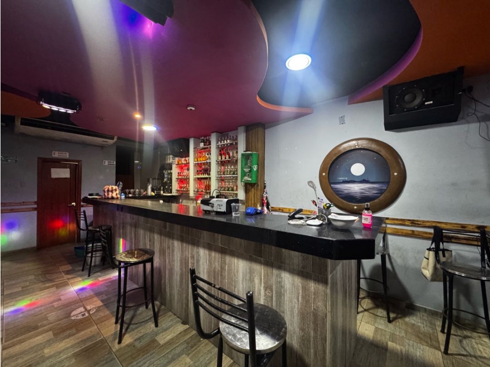 LOCAL DE OPORTUNIDAD DISCOTECA + MOBILIARIO ARRIENDO/VENTA ZONA F 21 — foto 6