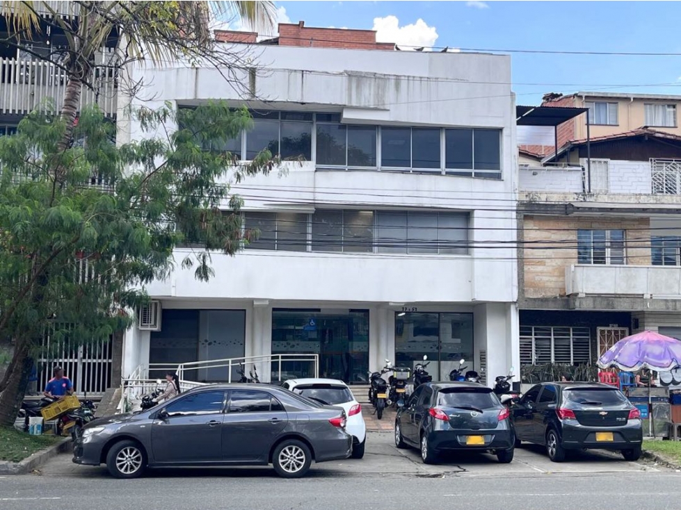 Venta Local Don Quijote - San Juan