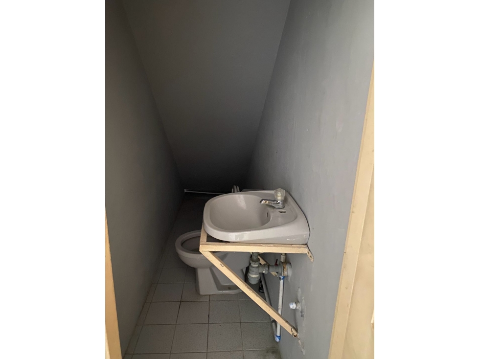 LOCAL EN ALQUILER AL SUR DE CALI BARRIO CRISTOBAL COLON — foto 6
