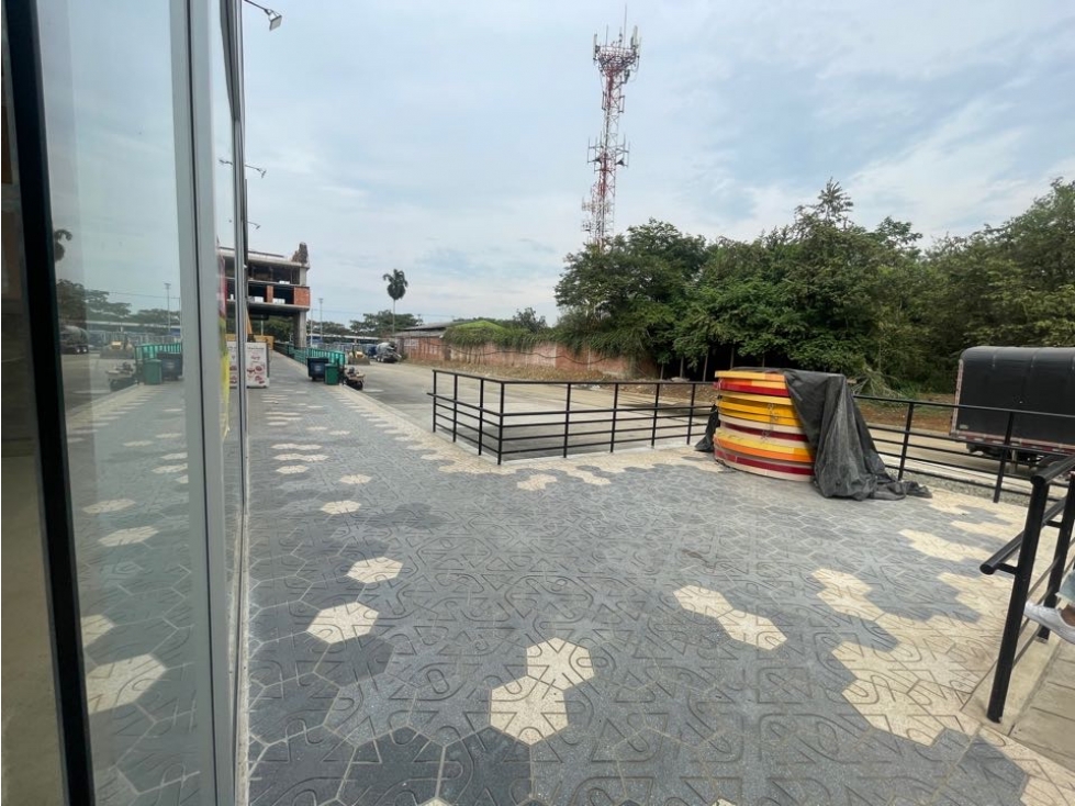 Local en venta / CC Bochalema Cali via Jamundi — foto 4