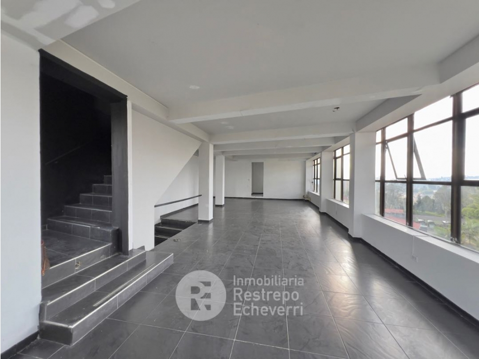 Local en arriendo, Barrio Milán, Manizales.