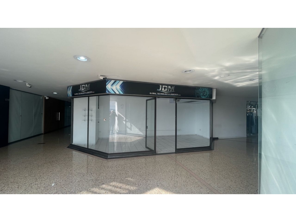 LOCAL 402-9 EN VENTA / CABECERA CUARTA ETAPA - 4