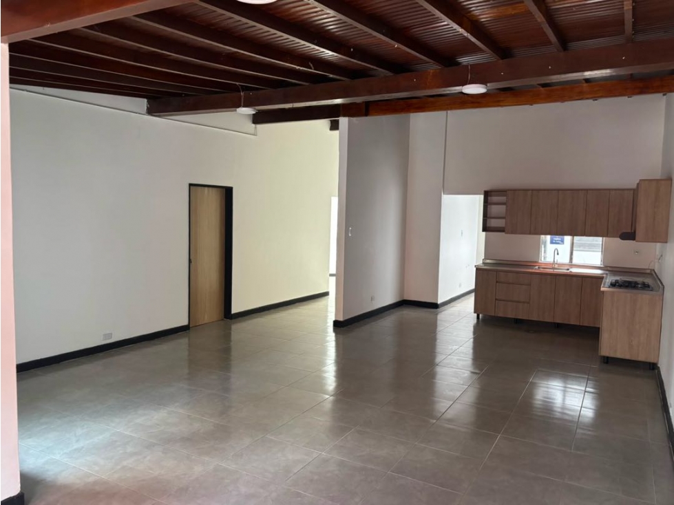 Local En arriendo Calasanz Medellin — foto 3