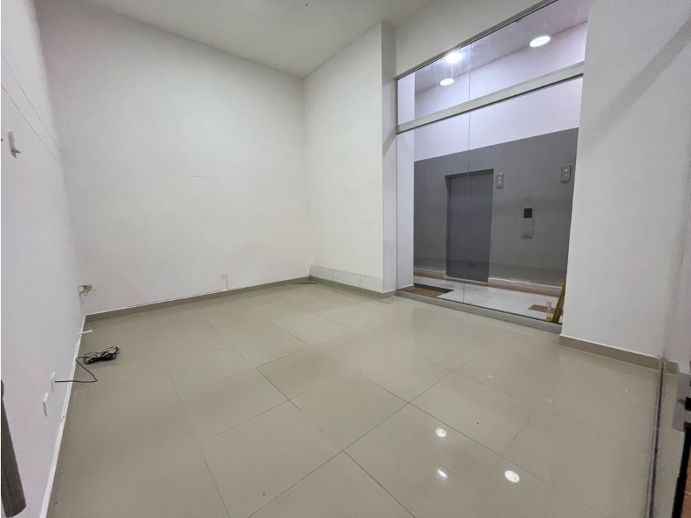 Local en arriendo Caldas centro - 1