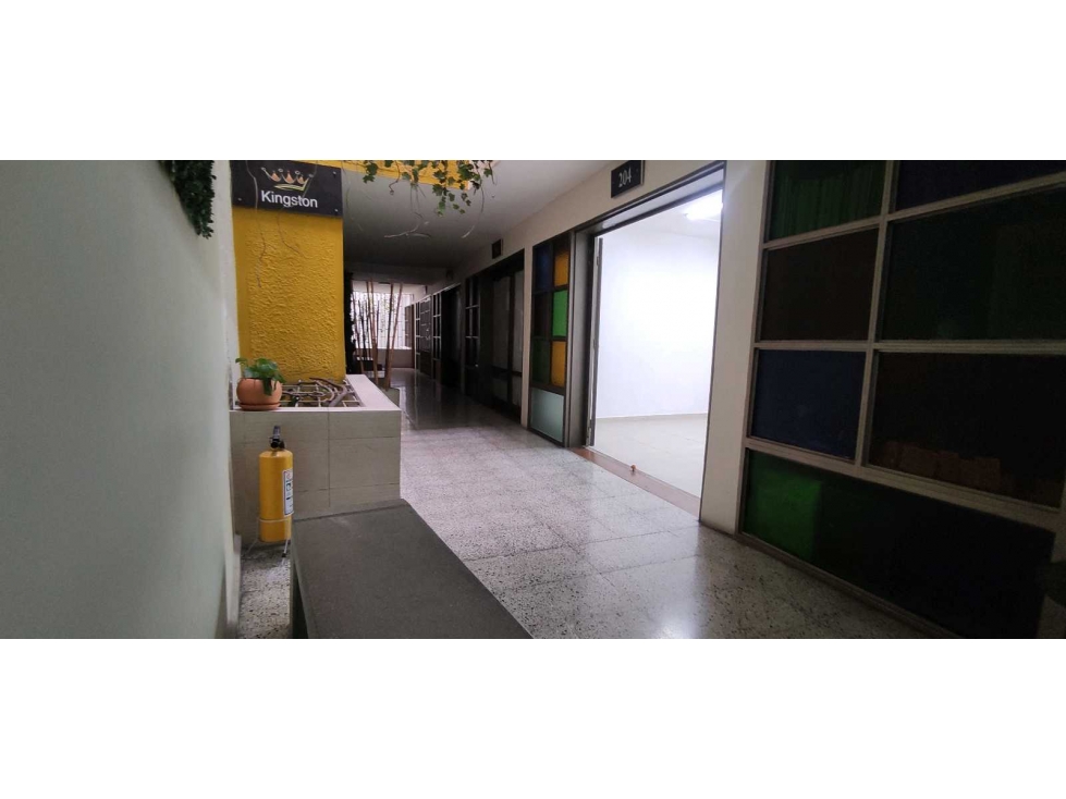 Oficina en arriendo centro Envigado - 1