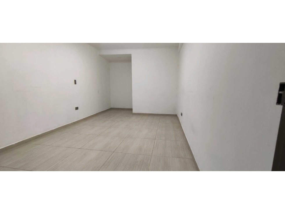 Oficina en arriendo centro Envigado - 3