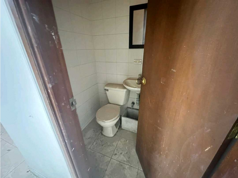 Local en arriendo centro envigado — foto 4