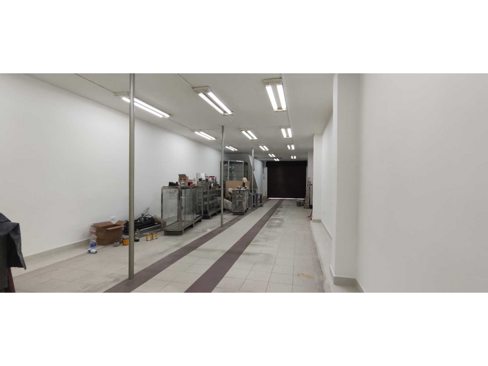 LOCAL EN ARRIENDO CENTRO ENVIGADO ( FUNCIONABA ALMACEN GLORIA )