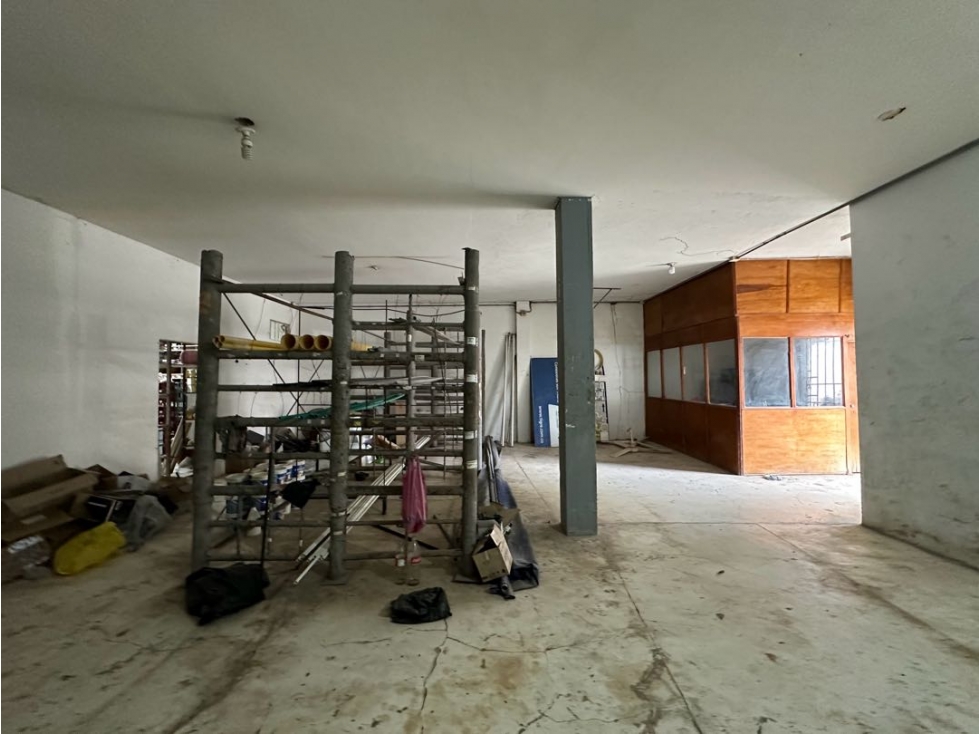 Local en Arriendo cerca a Avenida Principal Olaya Herrera — foto 4