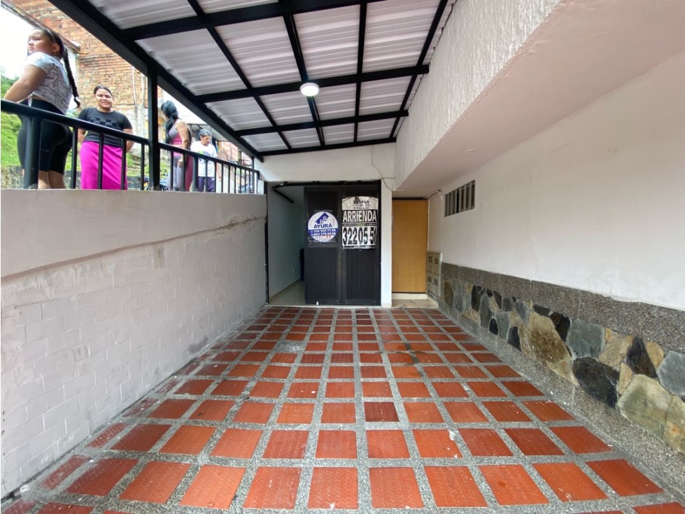 Local en Arriendo en Aranjuez Medellín — foto 4