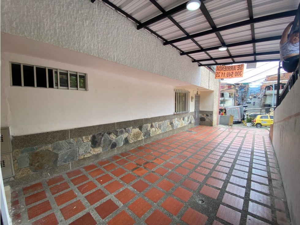 Local en Arriendo en Aranjuez Medellín — foto 5
