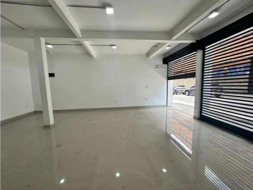 Local en arriendo en centro de envigado