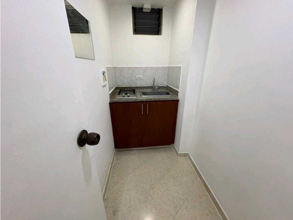 Local en arriendo en el centro de envigado — foto 6