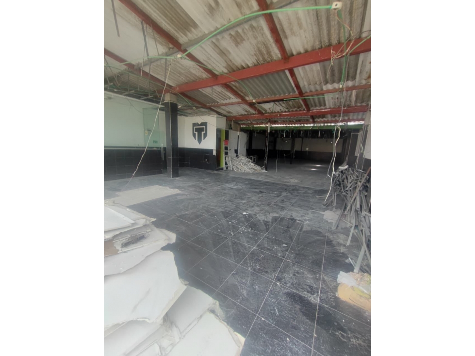 LOCAL EN ARRIENDO EN ESCALLONVILLA - CARTAGENA — foto 3
