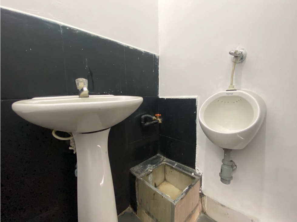 Local en arriendo en Laureles Medellín — foto 6