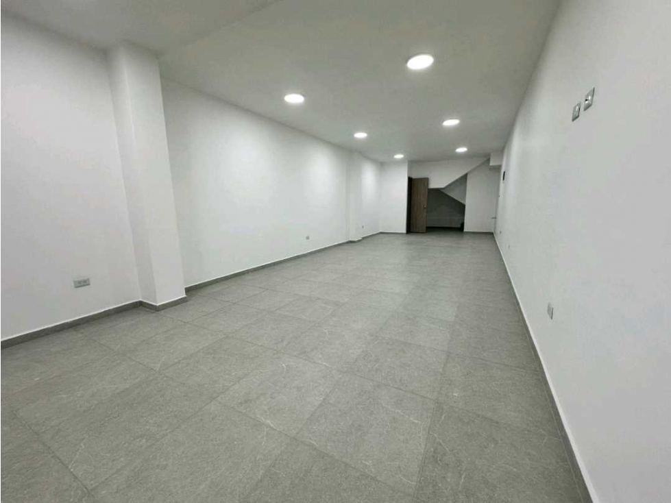 Local en arriendo envigado — foto 2