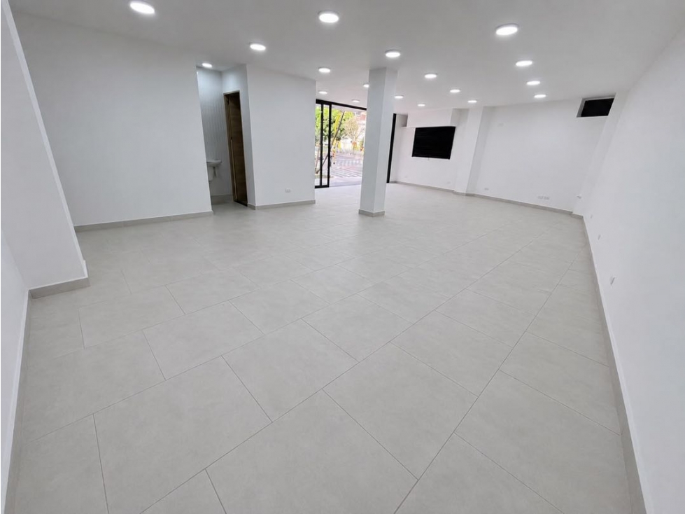 Local en arriendo Envigado Alcalá — foto 4