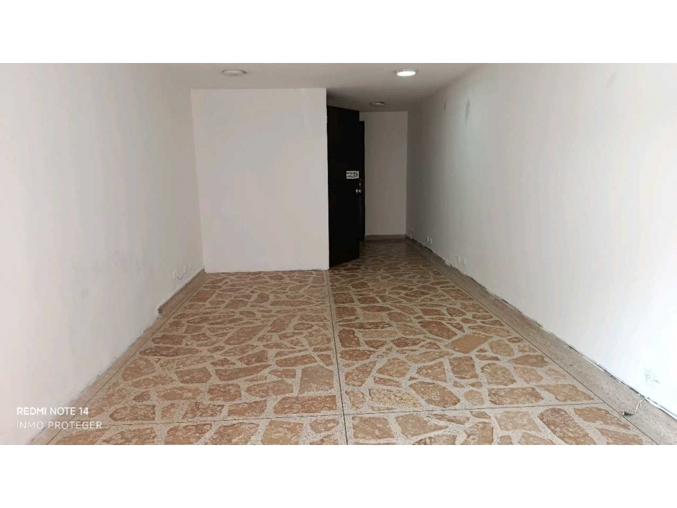 Local en arriendo Envigado Barrio Mesa — foto 2