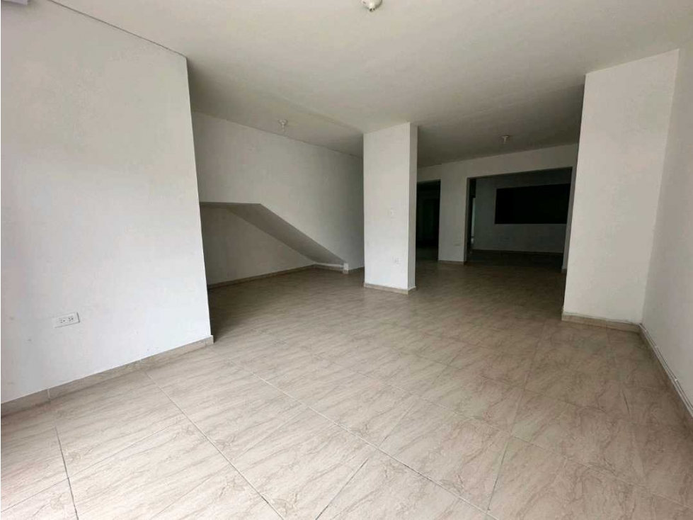 Local en arriendo Envigado centro — foto 3