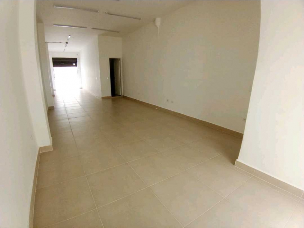 Local en arriendo Envigado Centro — foto 3